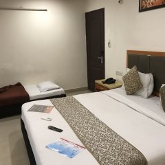 Отель R Continental Индия, Нью-Дели - отзывы, цены и фото номеров - забронировать отель R Continental онлайн комната для гостей фото 3