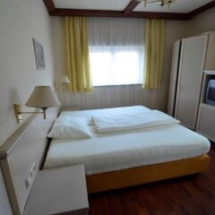 Hotel Gleiss Вена сейф в номере