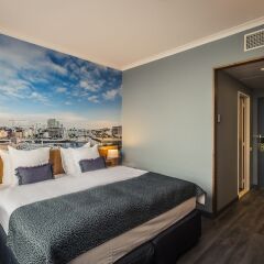 Отель Crowne Plaza Antwerpen Бельгия, Антверпен - 1 отзыв об отеле, цены и фото номеров - забронировать отель Crowne Plaza Antwerpen онлайн сейф в номере