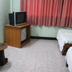 Отель Lovely Lanta Resort удобства в номере