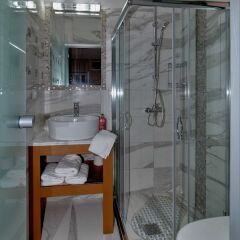 Отель Alegria Suites ванная фото 2