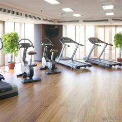 Гостиница Holiday Inn Almaty фитнесс-зал