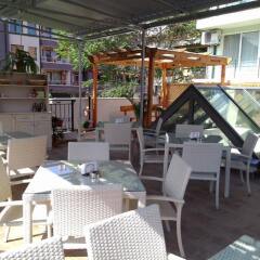 Mirana Family Hotel Бургас бассейн