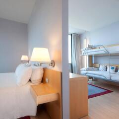 Отель TRYP Barcelona Aeropuerto Hotel Испания, Эль-Прат-де-Льобрегат - 7 отзывов об отеле, цены и фото номеров - забронировать отель TRYP Barcelona Aeropuerto Hotel онлайн комната для гостей фото 2