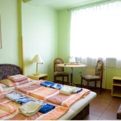 Отель Domino Pension Прага комната для гостей фото 4