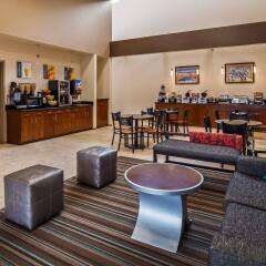 Отель Best Western Topaz Lake Inn гостиничный бар