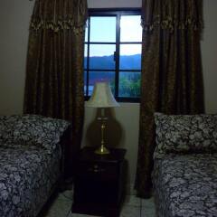 Hotel La Escalinata in Copan Ruinas, Honduras from 91$, photos, reviews - zenhotels.com guestroom