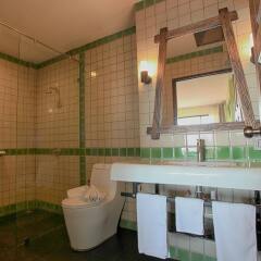 Отель CC's Hideaway ванная
