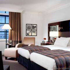 Отель Sofitel London St James комната для гостей
