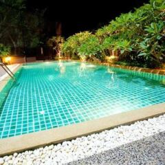 Отель Green Point Resort Бангкок бассейн фото 2