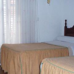 Отель Hostal Castilla Испания, Мадрид - отзывы, цены и фото номеров - забронировать отель Hostal Castilla онлайн комната для гостей фото 2