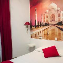 Отель Hostal Comercial гостиничный бар