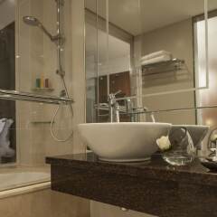 Отель Crowne Plaza Festival City ОАЭ, Дубай - отзывы, цены и фото номеров - забронировать отель Crowne Plaza Festival City онлайн ванная фото 2