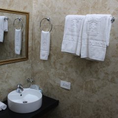 Hotel Lubumbashi in Lubumbashi, Democratic Republic of the Congo from 147$, photos, reviews - zenhotels.com bathroom