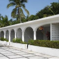 Отель Catalina Beach Resort парковка