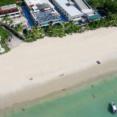 Отель La Flora Resort Patong пляж