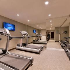 Отель Holiday Inn New York City - Times Square фитнесс-зал