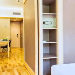 Отель Bonanova Suite Испания, Барселона - отзывы, цены и фото номеров - забронировать отель Bonanova Suite онлайн сейф в номере