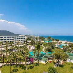 Отель Mirage Park Resort - All Inclusive пляж фото 2