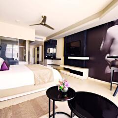 Отель CHIC by Royalton All Inclusive Resort – Adults Only комната для гостей