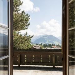 Отель Big Luxurious Chalet in Schönried балкон