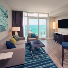 Отель Ocean 22 by Hilton Grand Vacations 4* Люкс с различными типами кроватей фото 3