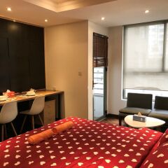 Апартаменты Henry Apartment Luxury Studio комната для гостей