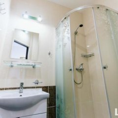 Гостиница Lada в Кропоткине отзывы, цены и фото номеров - забронировать гостиницу Lada онлайн Кропоткин ванная