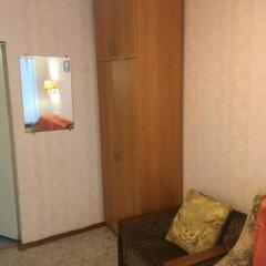 Гостиница Vash Dom Hotel Vecher в Мурманске отзывы, цены и фото номеров - забронировать гостиницу Vash Dom Hotel Vecher онлайн Мурманск комната для гостей фото 2
