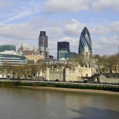 Отель Novotel London Excel городской автобус