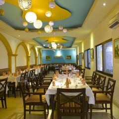 Отель Kathmandu Guest House by KGH Group Непал, Катманду - 1 отзыв об отеле, цены и фото номеров - забронировать отель Kathmandu Guest House by KGH Group онлайн питание фото 2