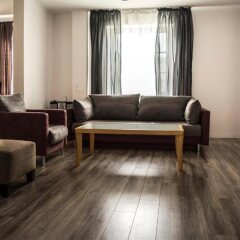 Отель Royal Route Residence Польша, Варшава - 2 отзыва об отеле, цены и фото номеров - забронировать отель Royal Route Residence онлайн комната для гостей фото 4