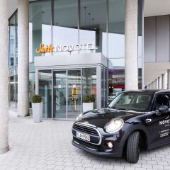 Отель Novotel Suites Hannover городской автобус