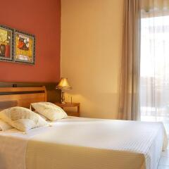 Отель Pelli Hotel Греция, Пефкохори - отзывы, цены и фото номеров - забронировать отель Pelli Hotel онлайн комната для гостей фото 2