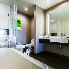 Отель Vdara Suites by AirPads США, Лас-Вегас - отзывы, цены и фото номеров - забронировать отель Vdara Suites by AirPads онлайн ванная