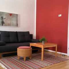 Апартаменты Apartments near Rathaus комната для гостей