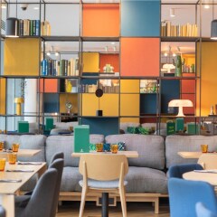 Отель Holiday Inn London Commercial Road бассейн