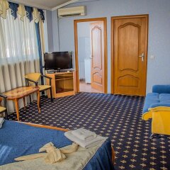 Гостиница Шарм Отель в Сочи 3 отзыва об отеле, цены и фото номеров - забронировать гостиницу Шарм Отель онлайн комната для гостей фото 7