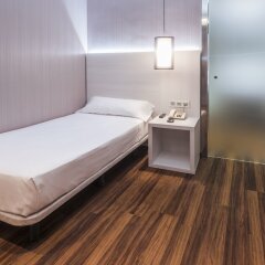 Отель Hostal Operaramblas Барселона комната для гостей фото 2