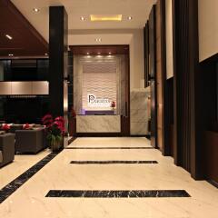 Отель Paripas Patong Resort интерьер отеля