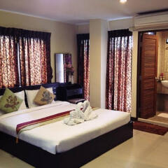 Апартаменты Sathorn Saint View Serviced Apartment Бангкок комната для гостей фото 4