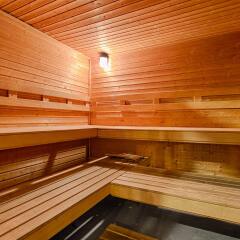 Отель Best Western Plus Rama Inn & Suites сауна