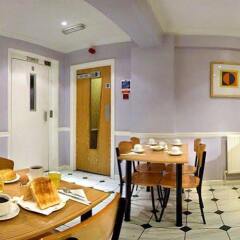 Отель Comfort Inn St Pancras - Kings Cross питание