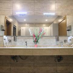 New Garden Hotel Турция, Диярбакыр - отзывы, цены и фото номеров - забронировать отель New Garden Hotel онлайн ванная фото 2