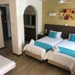 Отель Sunseeker Holiday Complex Буджибба комната для гостей фото 5
