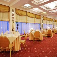 Отель Park Inn by Radisson Poliarnie Zori, Murmansk Мурманск помещение для мероприятий