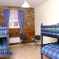 Отель The International Inn Backpackers Hostel Великобритания, Ливерпуль - 2 отзыва об отеле, цены и фото номеров - забронировать отель The International Inn Backpackers Hostel онлайн комната для гостей фото 3
