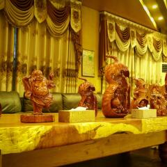 Golden City Light Hotel гостиничный бар