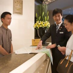 Отель Hangzhou Hua Chen International гостиничный бар
