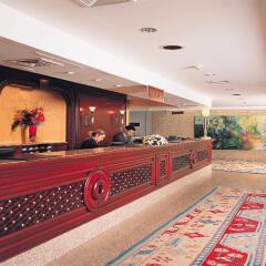 Renaissance Polat Istanbul Hotel интерьер отеля